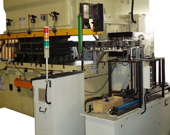 多工位沖壓機(jī)械手具有哪些特點(diǎn)？